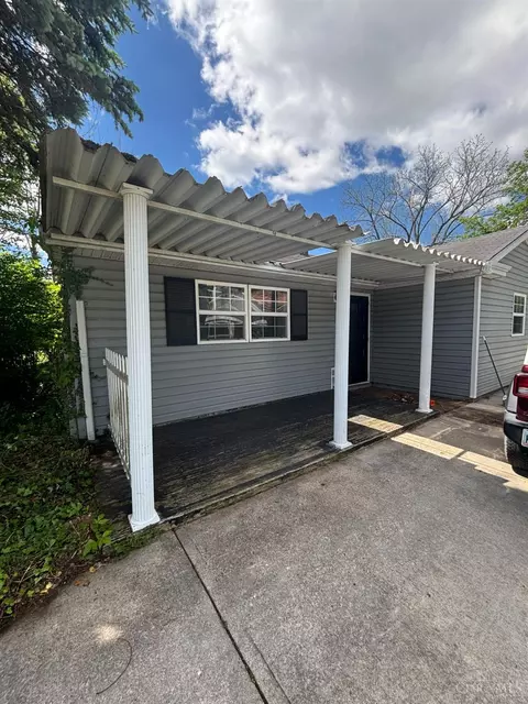 8405 Pippin, Cincinnati, OH 45239