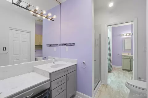 Bath - 9870 Timbers Dr, Blue Ash, OH 45242 photo 1 of 7