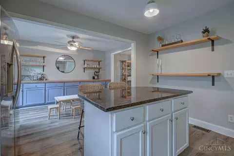Kitchen - 6820 Spring Arbor Dr, Mason, OH 45040 photo 6 of 6