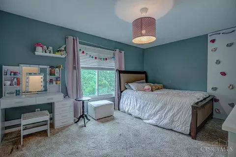 Bedroom - 6820 Spring Arbor Dr, Mason, OH 45040 photo 5 of 10