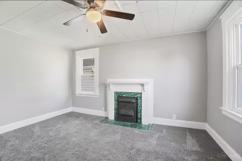 Living - 4308 Smith Rd, Cincinnati, OH 45212 photo 5 of 6
