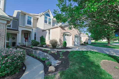 3886 Arbor Green Dr, Cincinnati, OH 45255