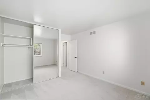 2111 Sutton Ave, Cincinnati, OH 45230 photo 23