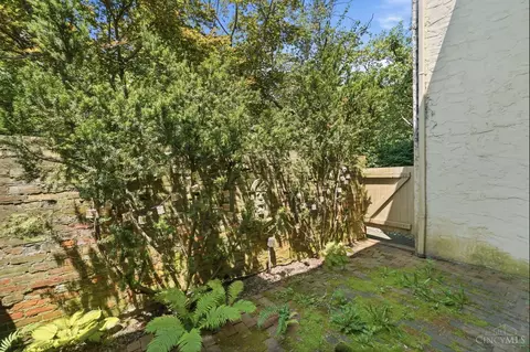2111 Sutton Ave, Cincinnati, OH 45230 photo 27