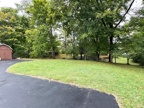 Exterior - 2451 Hunt Rd, Reading, OH 45215 photo 14 of 14