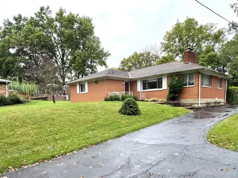 2451 Hunt Rd, Reading, OH 45215