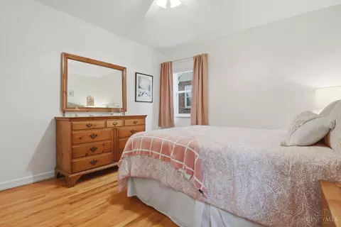 Bedroom - 7137 Silvercrest Dr, Cincinnati, OH 45236 photo 5 of 6