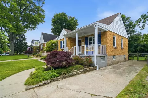 Exterior - 7137 Silvercrest Dr, Cincinnati, OH 45236 photo 2 of 9