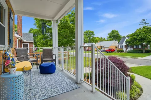 Exterior - 7137 Silvercrest Dr, Cincinnati, OH 45236 photo 3 of 9