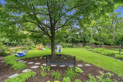 Exterior - 7137 Silvercrest Dr, Cincinnati, OH 45236 photo 6 of 9