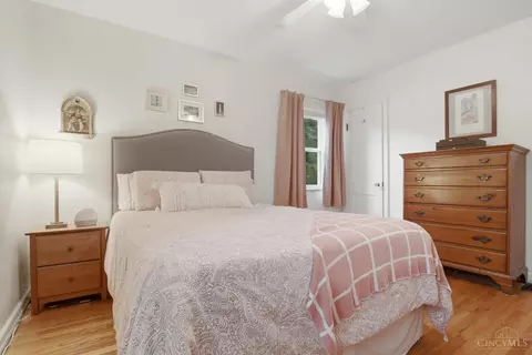 Bedroom - 7137 Silvercrest Dr, Cincinnati, OH 45236 photo 4 of 6