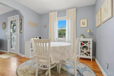 Dining - 7137 Silvercrest Dr, Cincinnati, OH 45236 photo 3 of 3