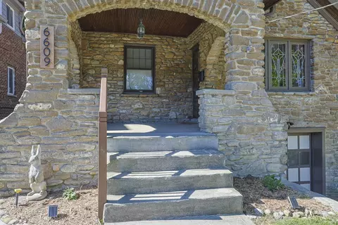 Exterior - 6609 Merwin Ave, Cincinnati, OH 45227 photo 5 of 17