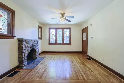 Living - 6609 Merwin Ave, Cincinnati, OH 45227 photo 1 of 6