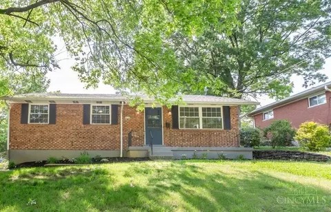673 Karnak Ct, Cincinnati, OH 45233