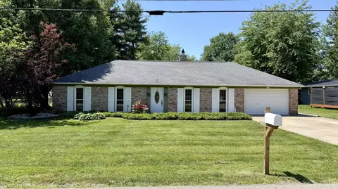 15 Wahl St, Georgetown, OH 45121