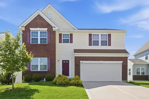 1236 Sinclair Dr, Maineville, OH 45039