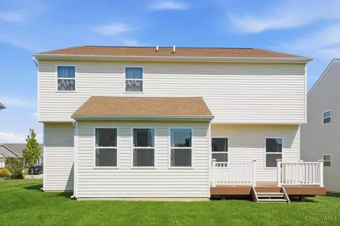 Exterior - 1236 Sinclair Dr, Maineville, OH 45039 photo 2 of 12