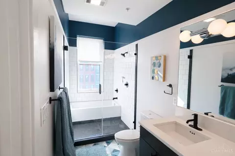Bath - 1003 Walnut St, Cincinnati, OH 45202 photo 2 of 2