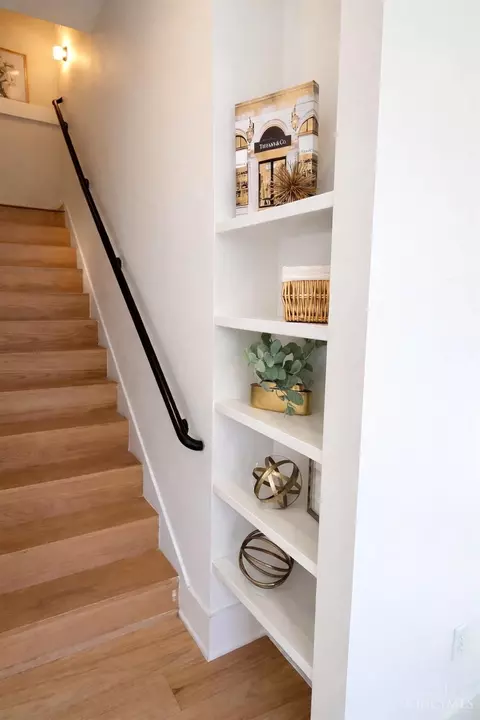 Entry Way - 1003 Walnut St, Cincinnati, OH 45202 photo 1 of 1