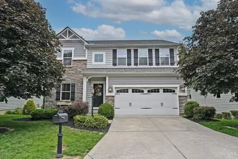 4826 Lakeview Ct, South Lebanon, OH 45065