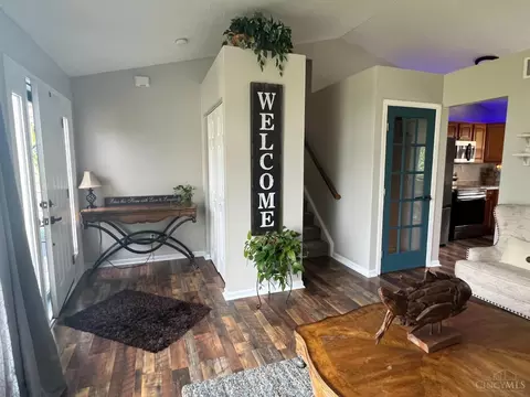 Entry Way - 4265 Tranquility Ct, Batavia, OH 45103 photo 1 of 2