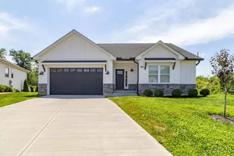 855 Sunrise Ridge Ct, Hamilton Township, OH 45039