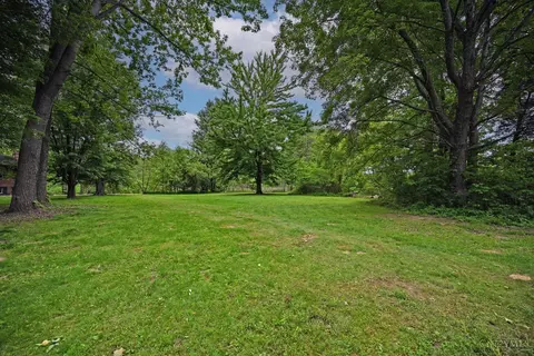 Exterior - 4237 Ellis Rd, Batavia, OH 45103 photo 14 of 21