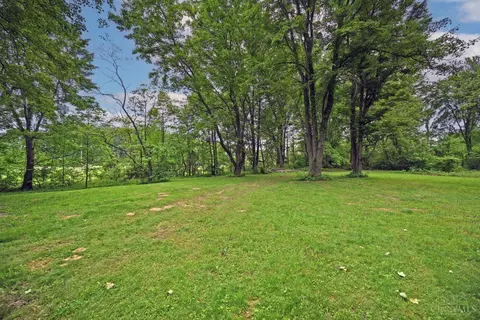 Exterior - 4237 Ellis Rd, Batavia, OH 45103 photo 17 of 21