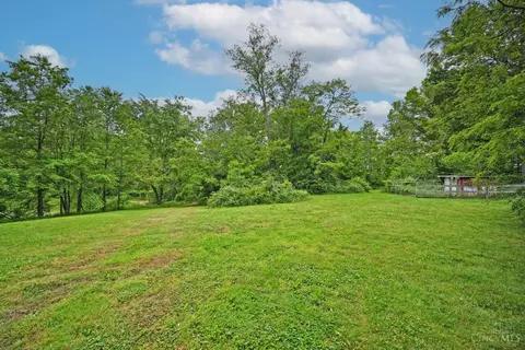 Exterior - 4237 Ellis Rd, Batavia, OH 45103 photo 12 of 21