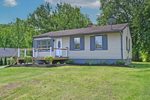 Exterior - 585 Brantner Ln, Cincinnati, OH 45244 photo 2 of 16