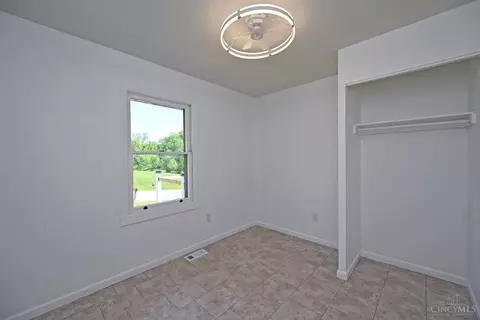 Bedroom - 585 Brantner Ln, Cincinnati, OH 45244 photo 7 of 10