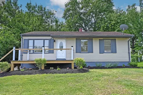 585 Brantner Ln, Cincinnati, OH 45244