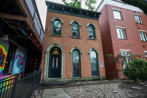 2606 Short Vine St, Cincinnati, OH 45219