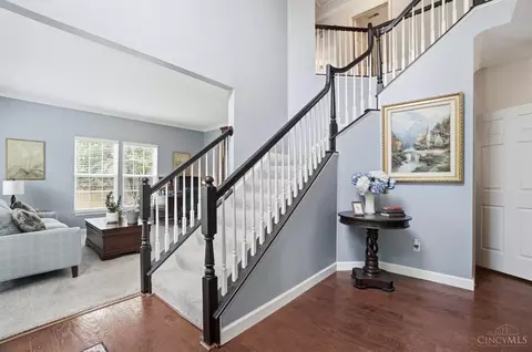 Entry Way - 5706 Treeside Dr, Liberty Township, OH 45044 photo 2 of 2