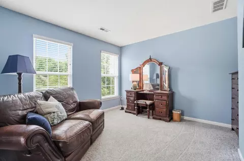 Bedroom - 5706 Treeside Dr, Liberty Township, OH 45044 photo 5 of 9