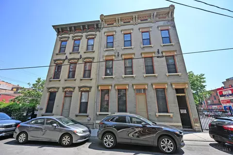 1222 Republic St, Cincinnati, OH 45202