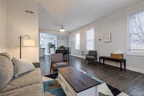 Living - 6503 Ledge St, Cincinnati, OH 45227 photo 2 of 2