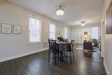 Dining - 6503 Ledge St, Cincinnati, OH 45227 photo 2 of 2