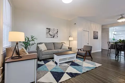 Living - 6503 Ledge St, Cincinnati, OH 45227 photo 1 of 2