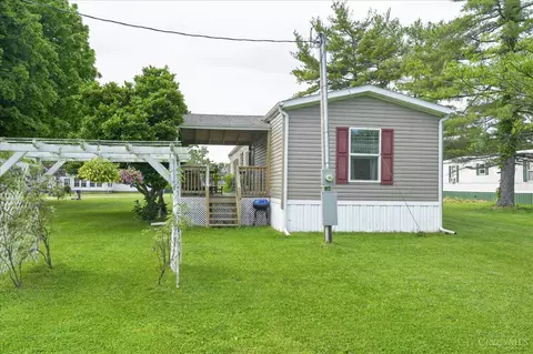 6649 Wizard Of Oz, Hillsboro, OH 45133