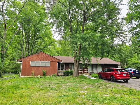 1130 Flick Ln, Batavia, OH 45103