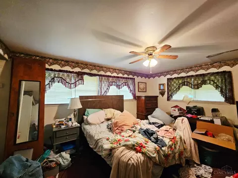 Bedroom - 1130 Flick Ln, Batavia, OH 45103 photo 3 of 4