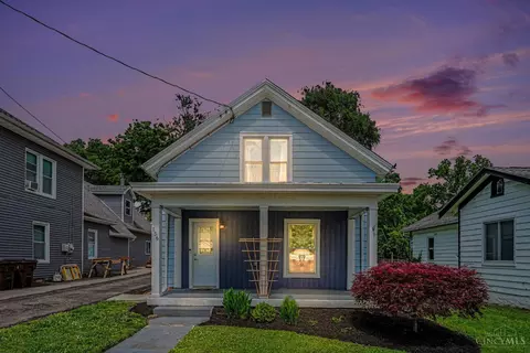 156 2nd St, Williamsburg, OH 45176