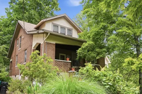 1336 Hillcrest Rd, Cincinnati, OH 45224