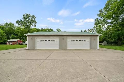 Exterior - 2100 Miles Rd, Cincinnati, OH 45231 photo 10 of 14
