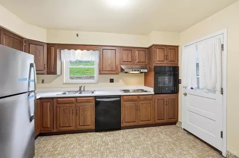 Kitchen - 6262 Betts, Cincinnati, OH 45224 photo 1 of 5