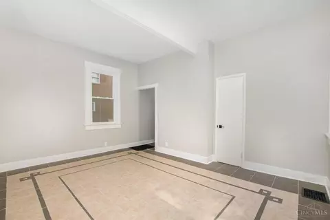 Living - 1421 Jefferson Ave, Reading, OH 45215 photo 3 of 3
