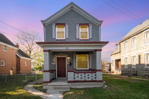 1421 Jefferson Ave, Reading, OH 45215