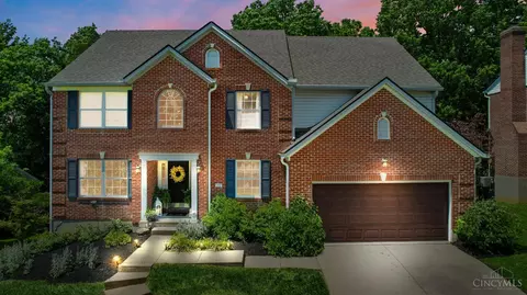 225 Stoneridge Dr, Milford, OH 45150